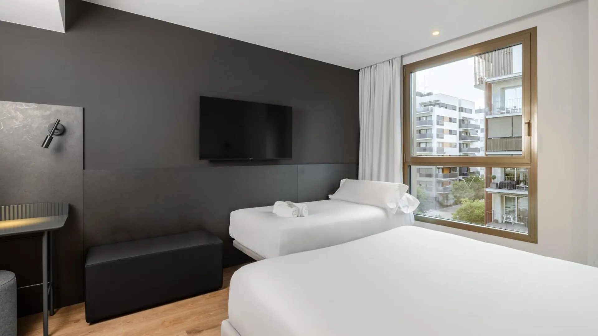 Hotel Sb Win 4 Sup سان فيلايو دي يوبريغات 4*,  إسبانيا